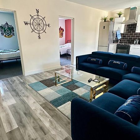 Wizards Corner Spacious 3 Bed Near Watford Junction Buitenkant foto